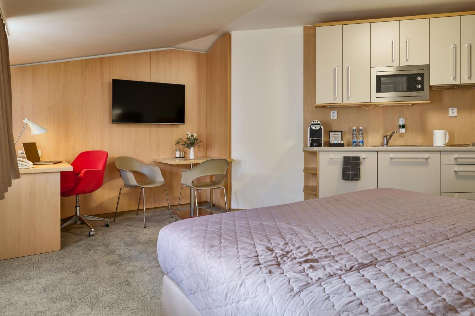 Hotel Osvit Mladá Boleslav Esterno foto