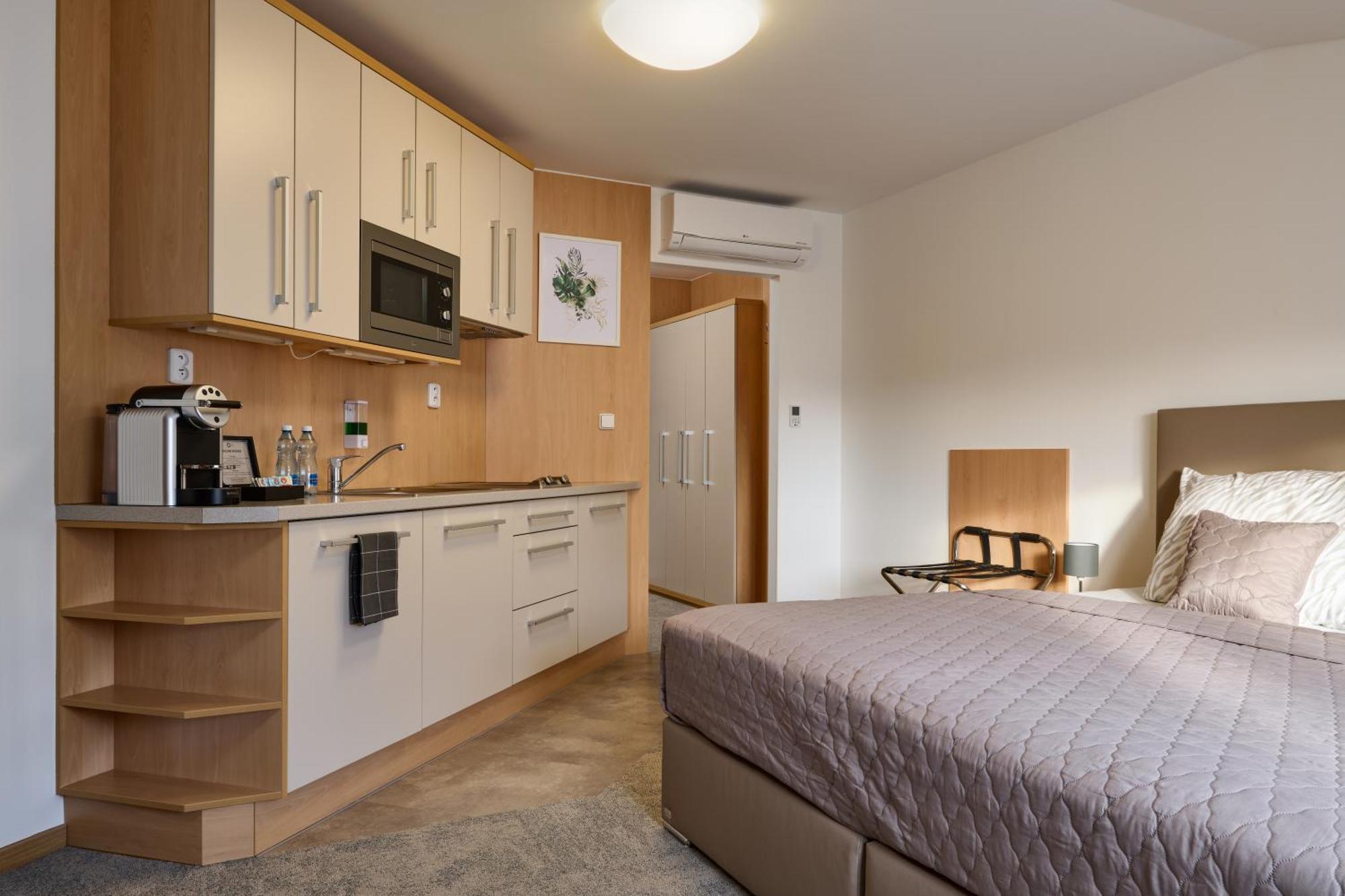 Hotel Osvit Mladá Boleslav Esterno foto